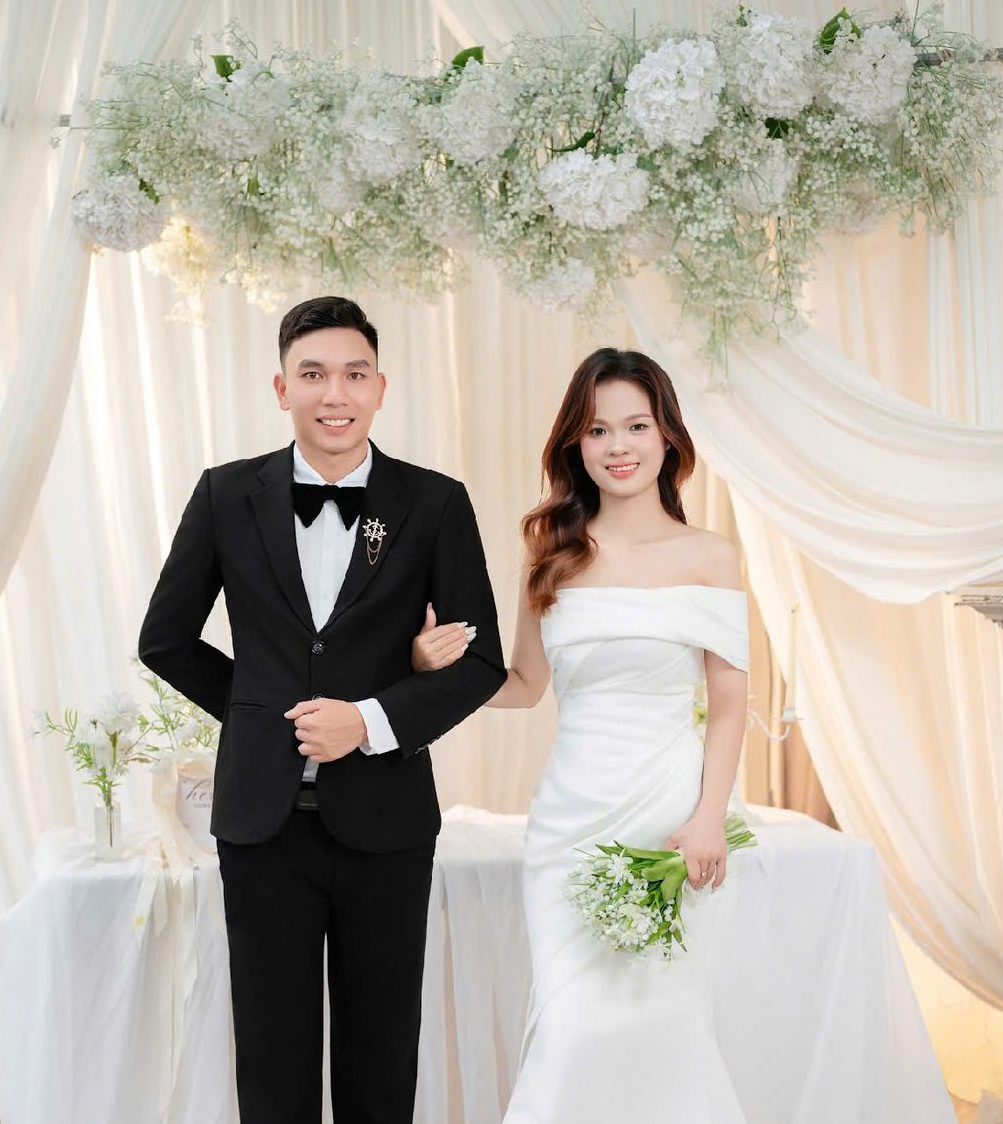 Thiệp cưới online